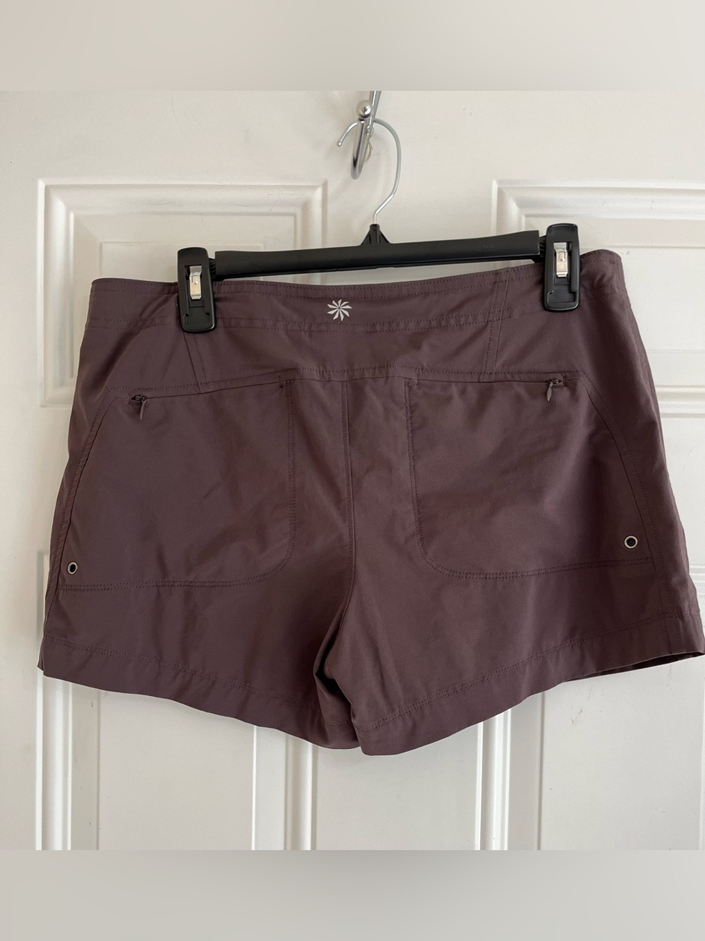 Athleta Costa Short Women’s 8 Brown Featherweight Stretch Hiking Travel Outdoor - Picture 4 of 10
